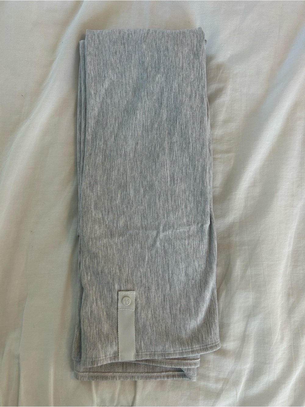 lululemon Athletica Gray Vinyasa Scarf with snaps